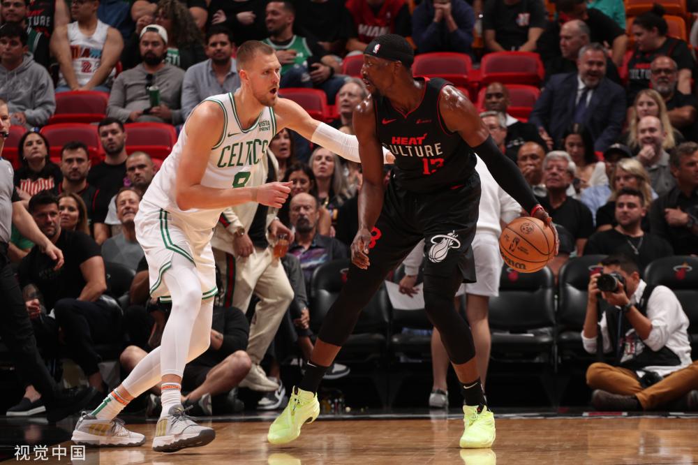 尼继续为罗 尼继续为罗